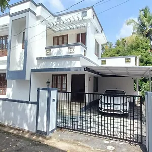 Mom's Villa